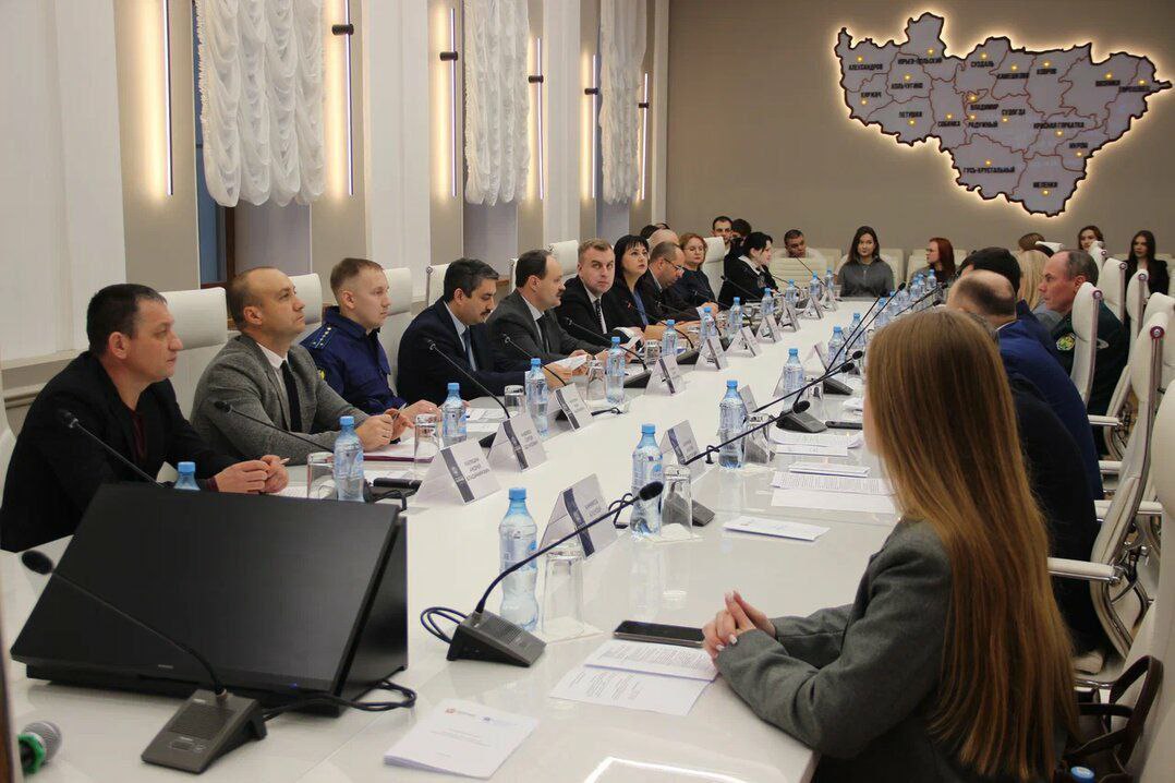 Прокурор отдела по надзору за исполнением законодательства о противодействии коррупции прокуратуры области Илья Морозов выступил на заседание межведомственного круглого стола, посвященного противодействию коррупции Прокурор отдела по надзору за исполнением законодательства о противодействии коррупции прокуратуры области Илья Морозов выступил на заседание межведомственного круглого стола, посвященного противодействию коррупции