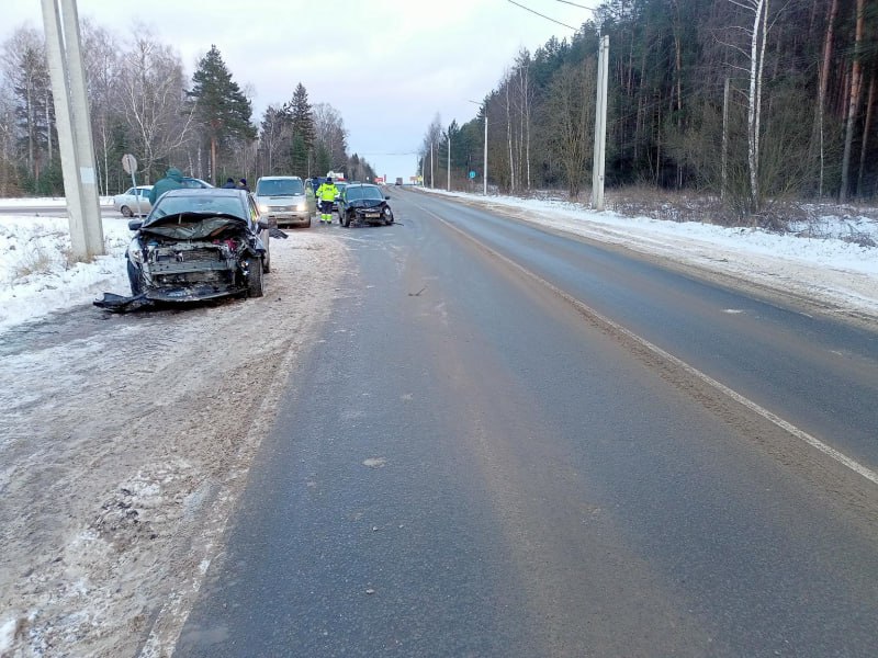 Четыре человека пострадало в ДТП в Кольчугино Четыре человека пострадало в ДТП в Кольчугино