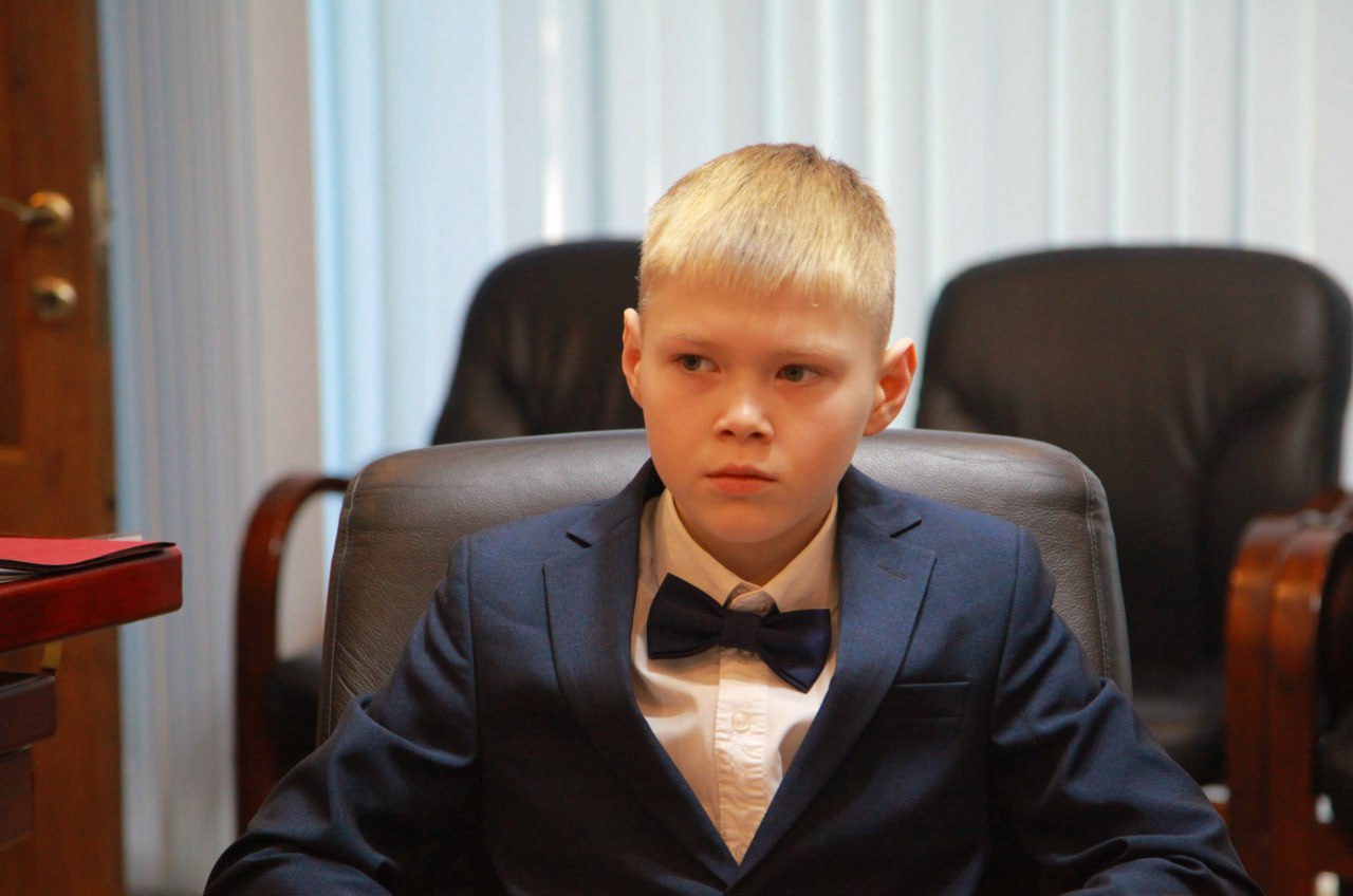 Руководитель следственного управления СК России по Владимирской области принял участие во всероссийской акции «Елка желаний» Руководитель следственного управления СК России по Владимирской области принял участие во всероссийской акции «Елка желаний»