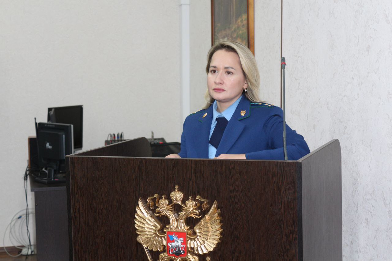 . В прокуратуре Владимирской области подведены итоги конкурса «Лучший государственный обвинитель 2025 года» В прокуратуре Владимирской области состоялся финальный этап ежегодного конкурса на звание Лучшего государственного... . В прокуратуре Владимирской области подведены итоги конкурса «Лучший государственный обвинитель 2025 года» В прокуратуре Владимирской области состоялся финальный этап ежегодного конкурса на звание Лучшего государственного...