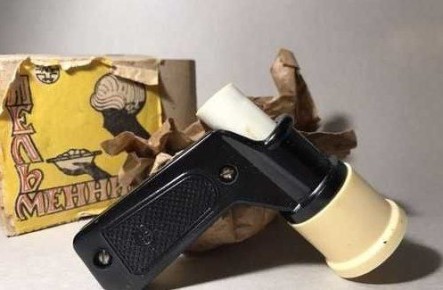 Невероятные пельменные пистолеты: кулинарное оружие из детства возвращается