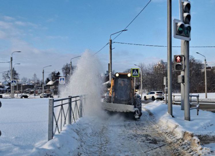 В канун Рождественского сочельника состоялось оперативное совещание, в ходе которого рассмотрели вопросы обеспечения безопасности в праздничный период В канун Рождественского сочельника состоялось оперативное совещание, в ходе которого рассмотрели вопросы обеспечения безопасности в праздничный период