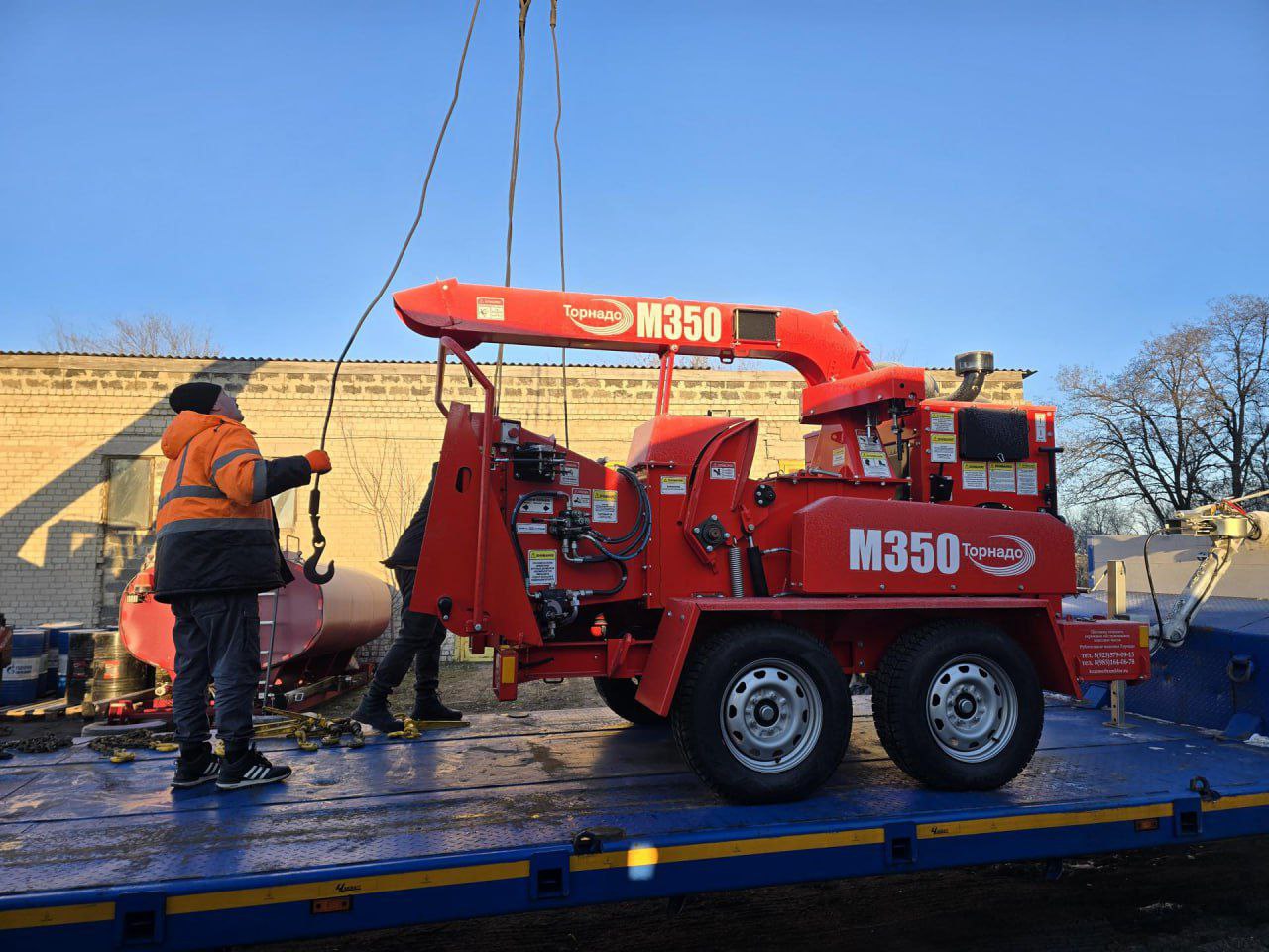 В Кировское приехала коммунальная техника из Владимирской области В Кировское приехала коммунальная техника из Владимирской области