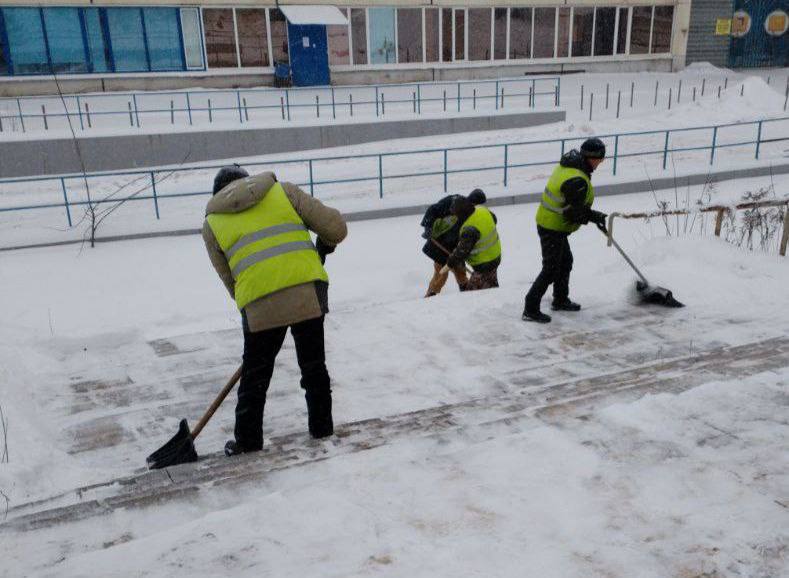 Во Владимире снегопад, и такие погодные условия, по прогнозам синоптиков, сохранятся еще несколько дней, пик ожидается 9 января Во Владимире снегопад, и такие погодные условия, по прогнозам синоптиков, сохранятся еще несколько дней, пик ожидается 9 января