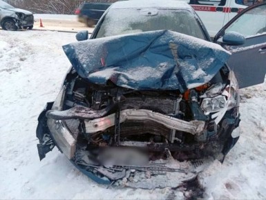 Водителям и пешеходам напоминают о соблюдении ПДД РФ в городе и на загородных трассах!