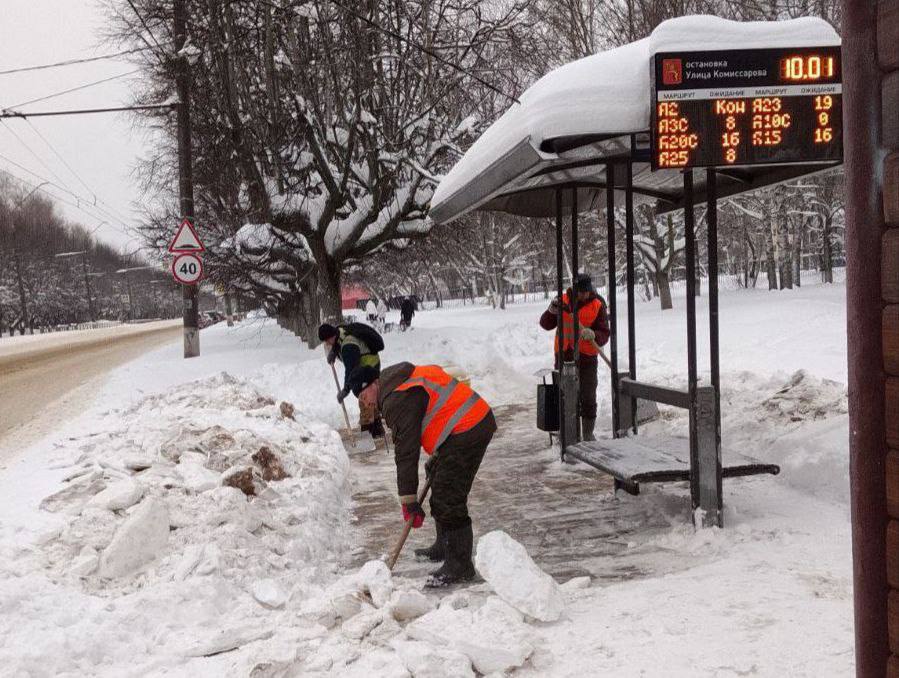 Рекордная уборка снега за сутки в условиях циклона «Фрэнсис» Рекордная уборка снега за сутки в условиях циклона «Фрэнсис»