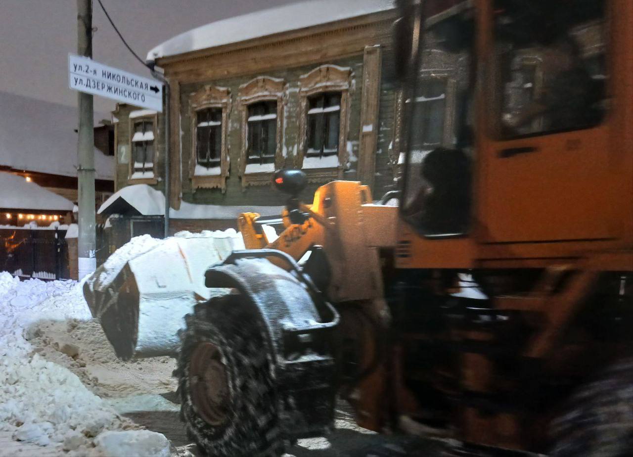 Рекордная уборка снега за сутки в условиях циклона «Фрэнсис» Рекордная уборка снега за сутки в условиях циклона «Фрэнсис»