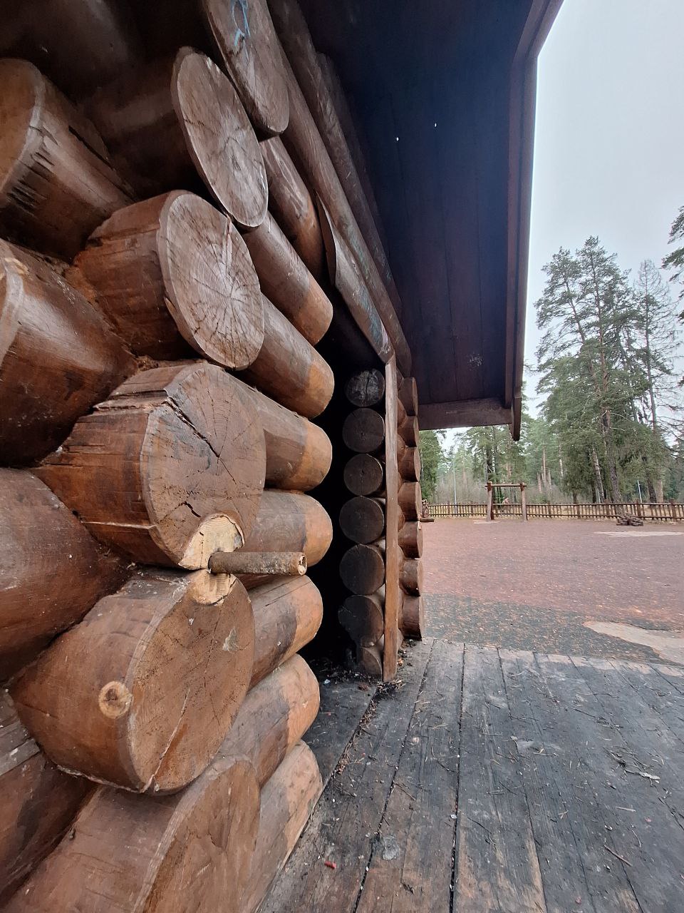 В Кольчугино прокуратура требует от подрядной организации устранения нарушений законодательства при содержании городских общественных территорий В Кольчугино прокуратура требует от подрядной организации устранения нарушений законодательства при содержании городских общественных территорий
