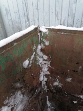 В Селивановском районе прокурор требует от органа местного самоуправления привести контейнерные площадки в надлежащее состояние