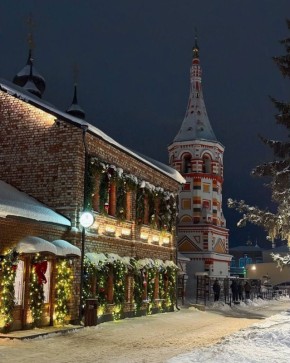 Доброе утро!. Успели посетить Суздаль в эти новогодние праздники? Давайте ещё раз окунемся в атмосферу волшебства с помощью чудесных снимков! Автор фото: Андрей Белавин