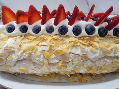 Ваш торт не поднялся? Как превратить его в модный десерт за 5 минут