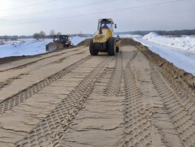 ДСУ-3 приступило к устройству песчаного основания дороги Загорье-Мосино