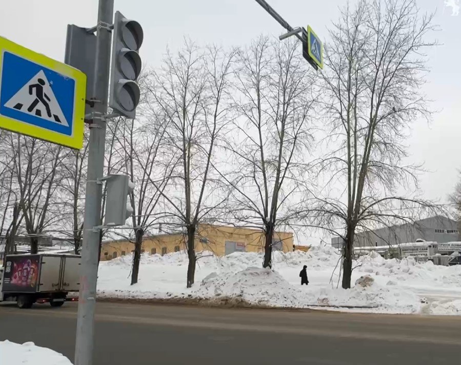 На рокадке во Владимире поставят светофор для транспорта и пешеходов На рокадке во Владимире поставят светофор для транспорта и пешеходов