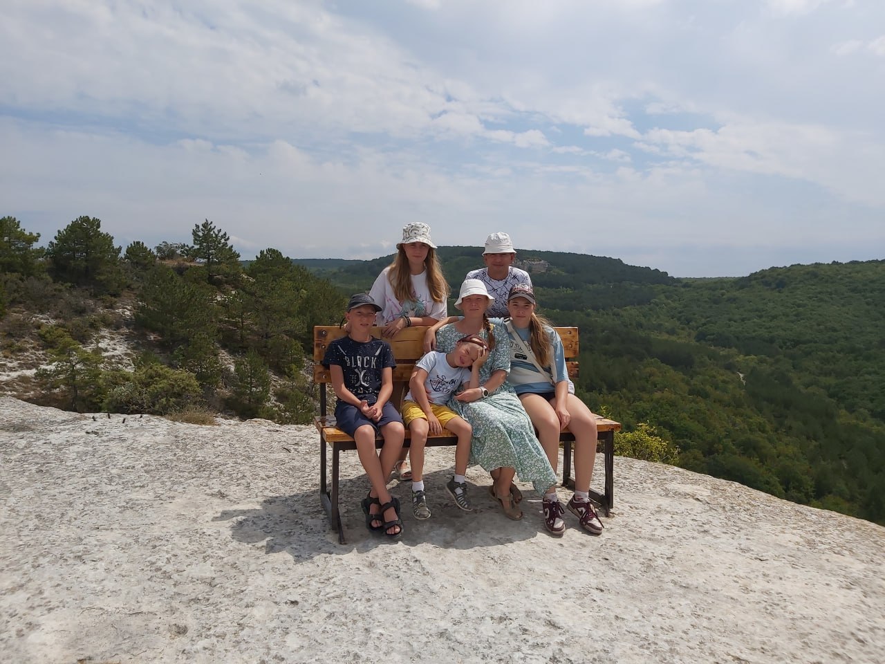 Гордость Владимира: многодетная семья Шелеповых удостоена государственной награды! Гордость Владимира: многодетная семья Шелеповых удостоена государственной награды!