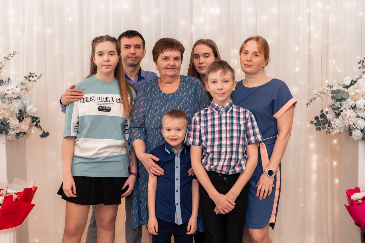 Гордость Владимира: многодетная семья Шелеповых удостоена государственной награды!