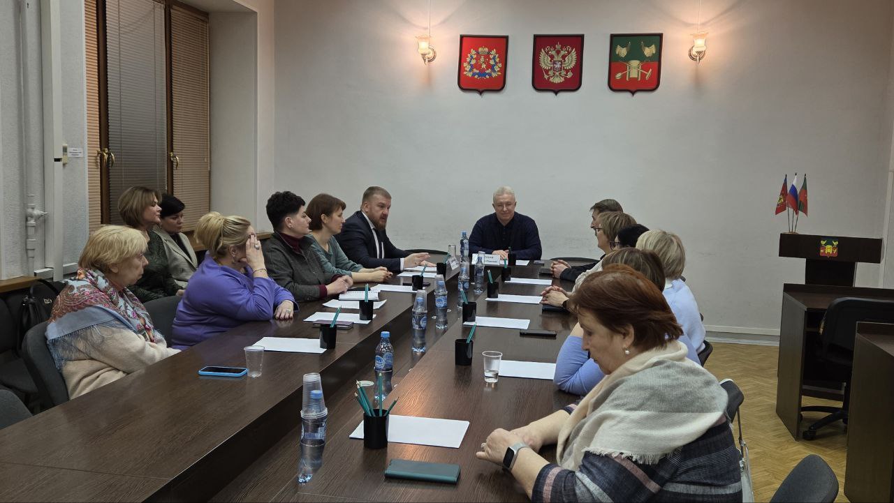 27 января 2026 года при Законодательном Собрании Владимирской области была создана рабочая группа по изучению вопроса о закрытии родильного отделения государственного бюджетного учреждения здравоохранения Владимирской... 27 января 2026 года при Законодательном Собрании Владимирской области была создана рабочая группа по изучению вопроса о закрытии родильного отделения государственного бюджетного учреждения здравоохранения Владимирской...