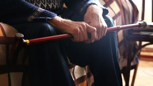 Начнем день с приятного: 90 лет исполняется сегодня ветерану журналистики, полковнику в отставке Адольфу Константиновичу Бурееву