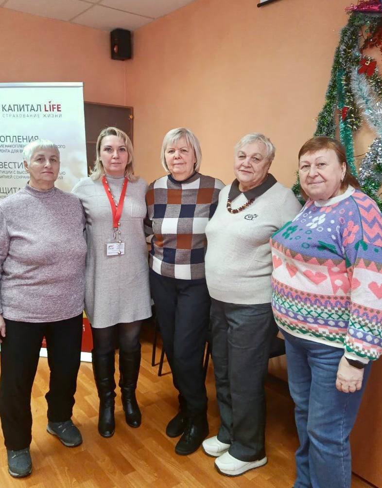 Социальные координаторы в Ковровском районе регулярно проводят встречи в рамках проекта «Ты не одна», который объединяет родных погибших воинов Социальные координаторы в Ковровском районе регулярно проводят встречи в рамках проекта «Ты не одна», который объединяет родных погибших воинов