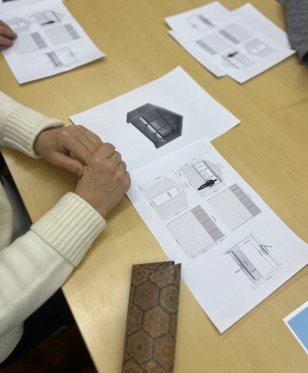 По поручению Губернатора Владимирской области Александра Авдеева в Центре поддержки Предпринимательства и Туризма прошла встреча представителей администрации города Владимира с предпринимателями, занимающимися торговлей... По поручению Губернатора Владимирской области Александра Авдеева в Центре поддержки Предпринимательства и Туризма прошла встреча представителей администрации города Владимира с предпринимателями, занимающимися торговлей...