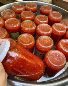 Легкий рецепт томатной подливы без лишних добавок