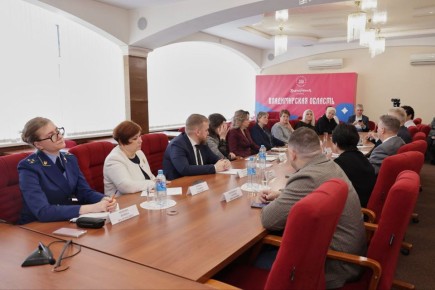 Состоялось первое заседание рабочей группы по вопросу о ситуации с родильным отделением Кольчугинской центральной районной больницы