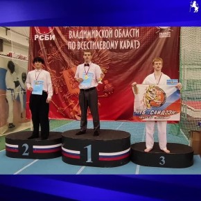 А теперь новости спорта!. Держим руку на пульсе и следим за достижениями наших спортсменов