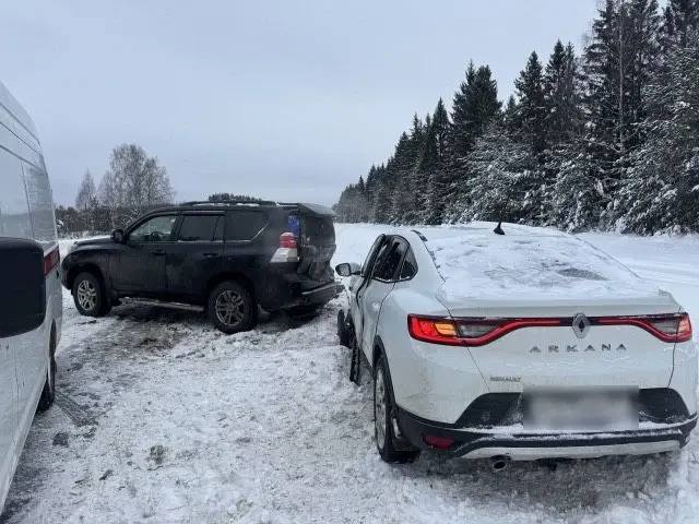 За сутки на дорогах Владимирской области произошло 80 аварий с 10 пострадавшими За сутки на дорогах Владимирской области произошло 80 аварий с 10 пострадавшими