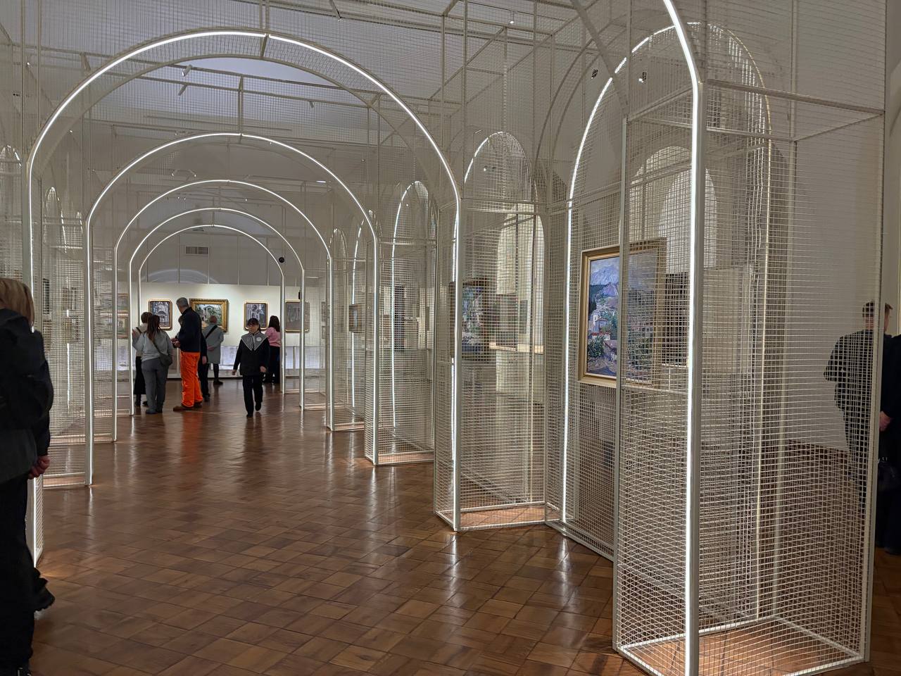 В Суздальском Кремле продолжает работу выставка «Поленов и ученики» В Суздальском Кремле продолжает работу выставка «Поленов и ученики»