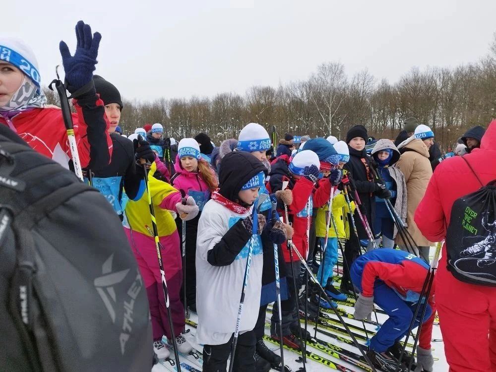 «Лыжня России-2026» во Владимирской области объединила более 12000 человек «Лыжня России-2026» во Владимирской области объединила более 12000 человек