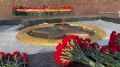 Александр Авдеев и Ольга Хохлова приняли участие в возложении цветов у Вечного огня