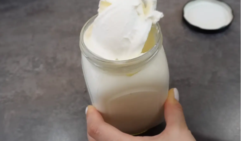 Как легко в домашних условиях приготовить настоящую сметану