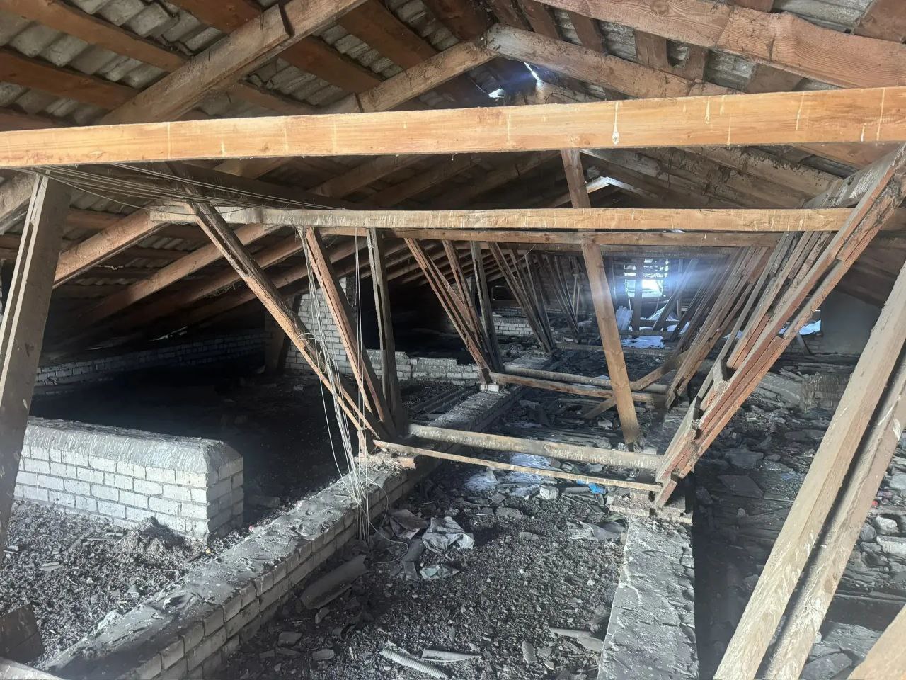 В Коврове прокуратурой организована проверка по факту частичного обрушения крыши многоквартирного дома В Коврове прокуратурой организована проверка по факту частичного обрушения крыши многоквартирного дома