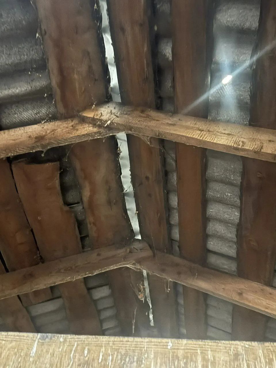 В Коврове прокуратурой организована проверка по факту частичного обрушения крыши многоквартирного дома В Коврове прокуратурой организована проверка по факту частичного обрушения крыши многоквартирного дома