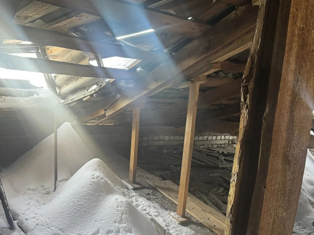 В Коврове прокуратурой организована проверка по факту частичного обрушения крыши многоквартирного дома В Коврове прокуратурой организована проверка по факту частичного обрушения крыши многоквартирного дома