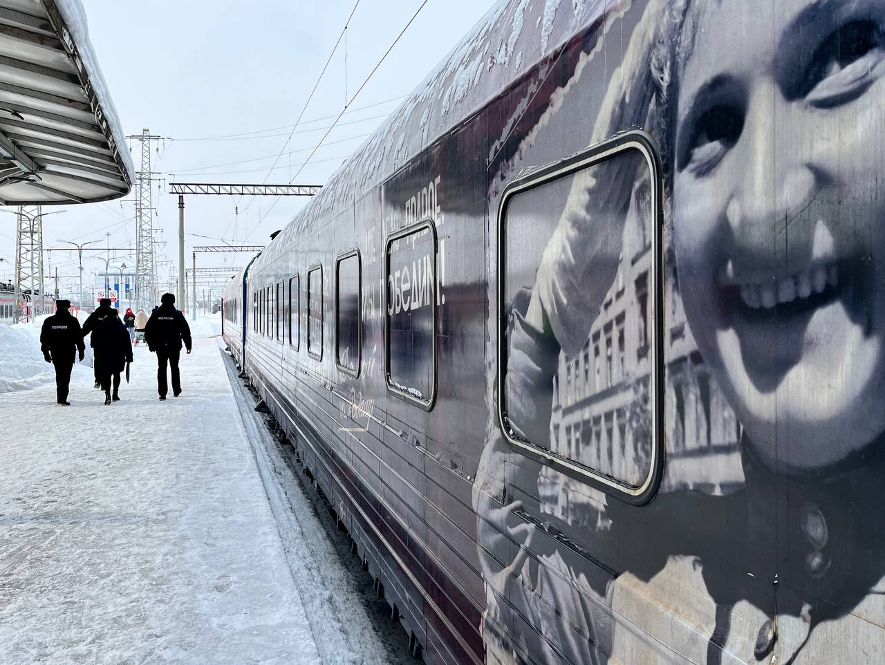 Нижегородские транспортные полицейские обеспечили охрану порядка во время стоянки «Поезда Победы»