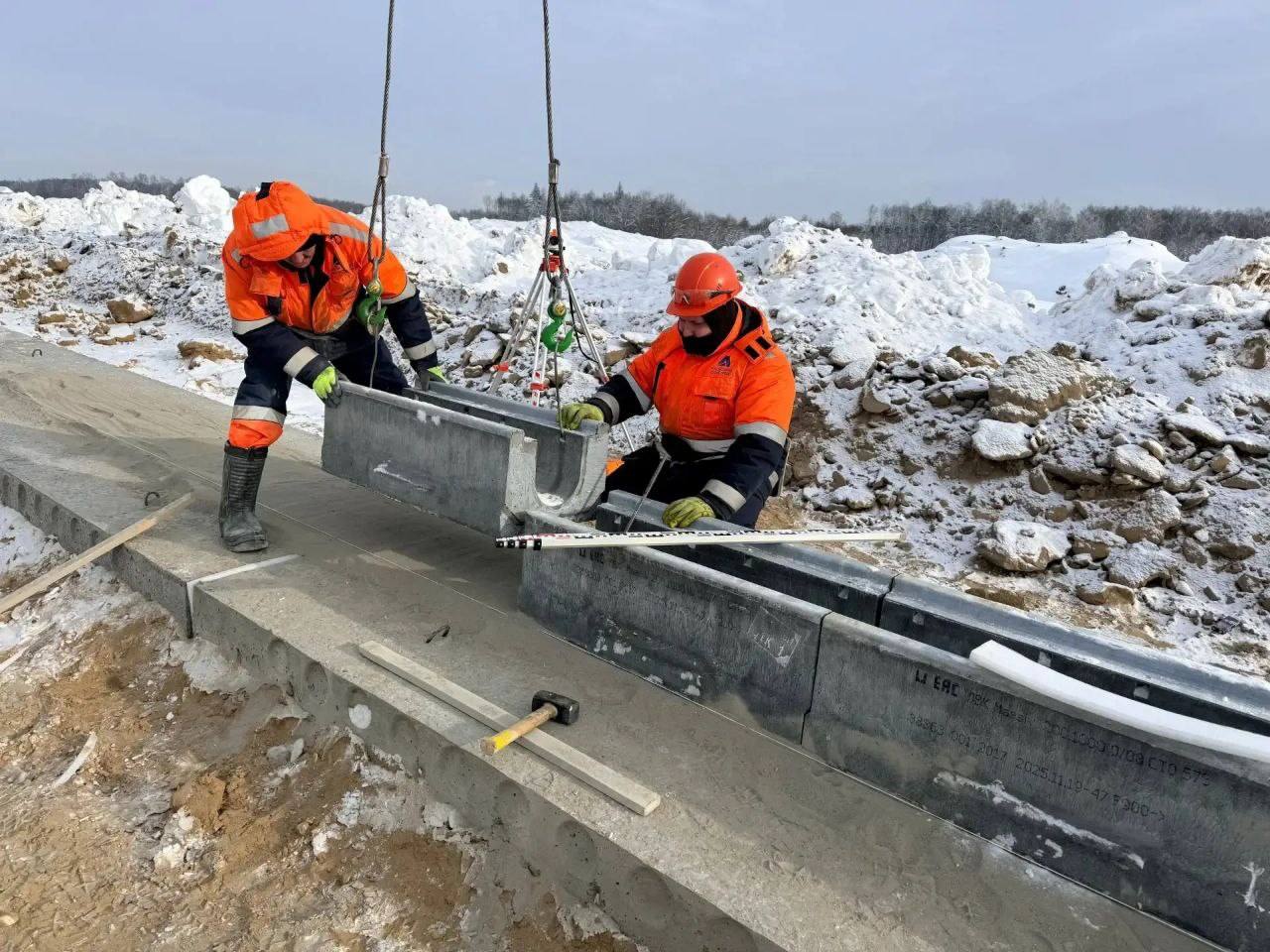Владимирская авиабаза поделилась фотографиями продолжающейся реконструкции аэропорта «Семязино»