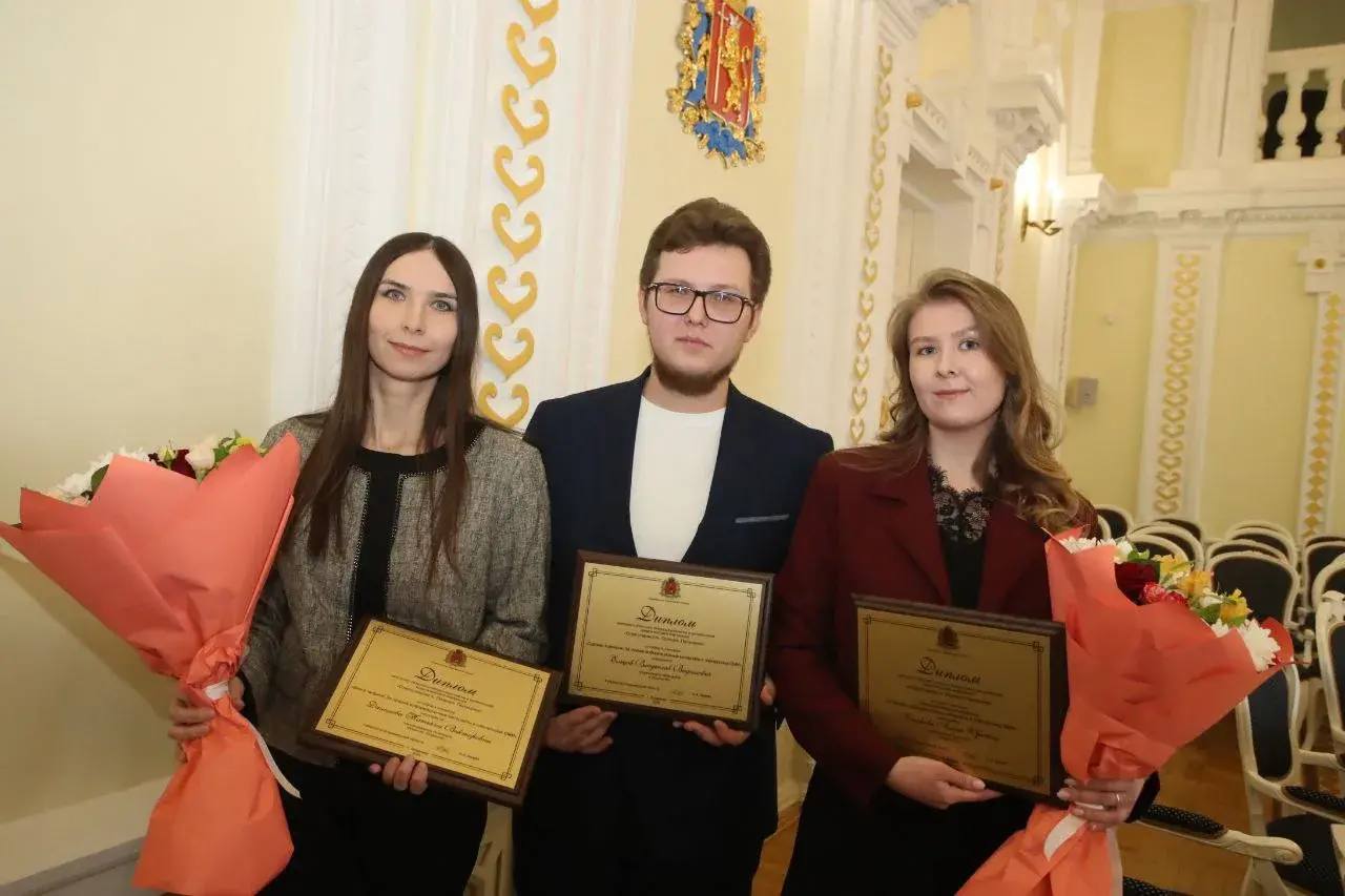 Во Владимире прошла церемония награждения победителей премии «Ответственность. Позиция. Признание» Во Владимире прошла церемония награждения победителей премии «Ответственность. Позиция. Признание»