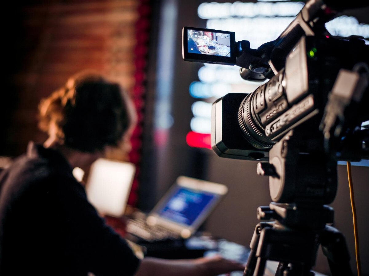 Новый закон о защите традиционных ценностей в кинопрокате России: что изменится с 1 марта 2026 года