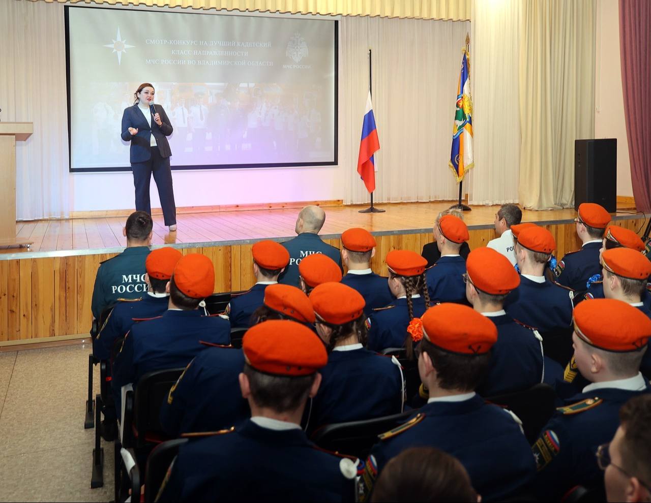 Команда из Коврова победила на первом областном смотре-конкурсе на лучший кадетский класс направленности МЧС