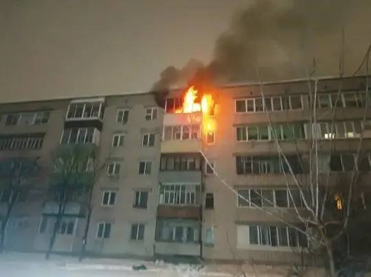 Один человек пострадал на пожаре в пятиэтажке в Коврове Один человек пострадал на пожаре в пятиэтажке в Коврове