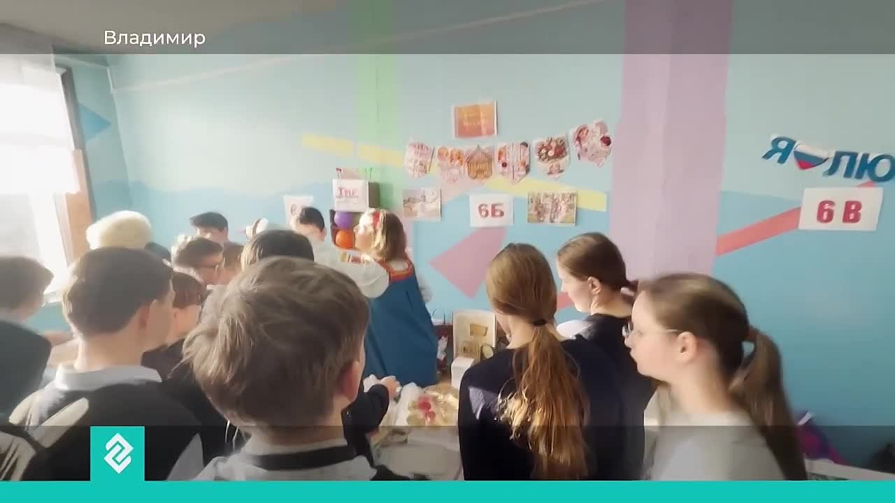 Почти 100 тысяч рублей собрали ученики школы № 38 Владимира на благотворительной ярмарке