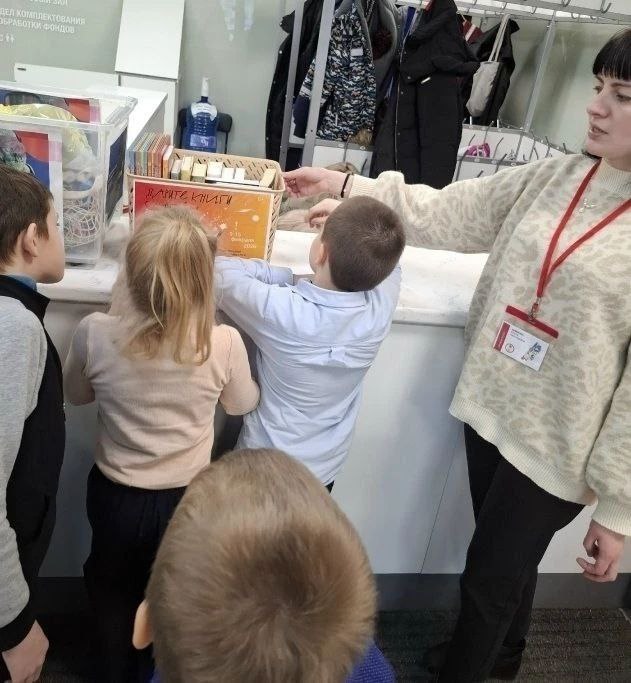 Владимирская областная библиотека для детей и молодёжи признана лучшей в России по итогам Недели книгодарения Владимирская областная библиотека для детей и молодёжи признана лучшей в России по итогам Недели книгодарения