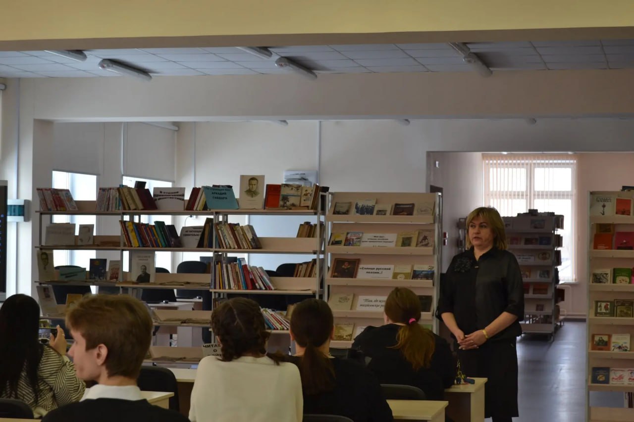 Студенты колледжей приняли участие в педагогическом туре по образовательным учреждениям Владимирской области Студенты колледжей приняли участие в педагогическом туре по образовательным учреждениям Владимирской области