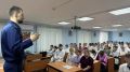 . Старший помощник Ковровского городского прокурора Максим Вавилов рассказал студентам медицинского колледжа о проблемах вовлечения молодежи в деструктивные сообщества
