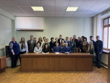 В прокуратуре Судогодского района проведено выездное совещание окружной комиссии по делам несовершеннолетних, посвященное использованию несовершеннолетними транспортных средств в весенне-летний период