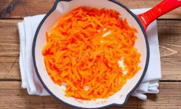 Простое и Вкусное: Жареная Морковь с Луком