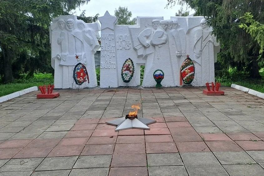 � 81-� ��������� ������: ��������� ��������� � �������������� �����