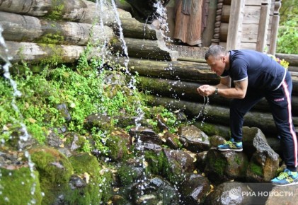 ����� 100 ������� ����������, 50 ����������������� - ������ ��������� ������� � ������ �� ���� ��������� ���������� �������