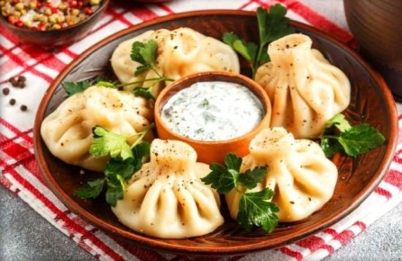 Как приготовить идеальные хинкали: секреты и советы для воссоздания грузинского шедевра