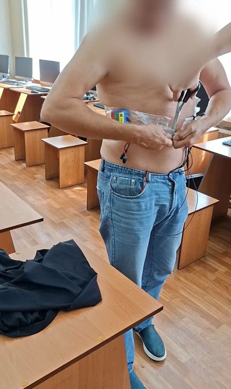 Во Владимире перед судом предстанет мужчина, пытавшийся сдать экзамен в ГАИ при помощи технических средств для негласного получения информации Во Владимире перед судом предстанет мужчина, пытавшийся сдать экзамен в ГАИ при помощи технических средств для негласного получения информации